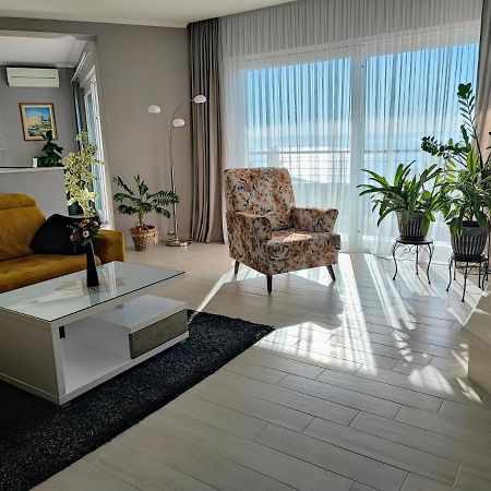 Luxury Apartment Pape Baška Voda Exteriör bild