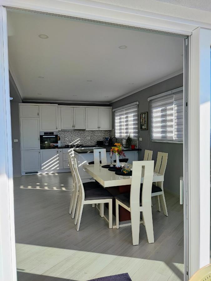 Luxury Apartment Pape Baška Voda Exteriör bild